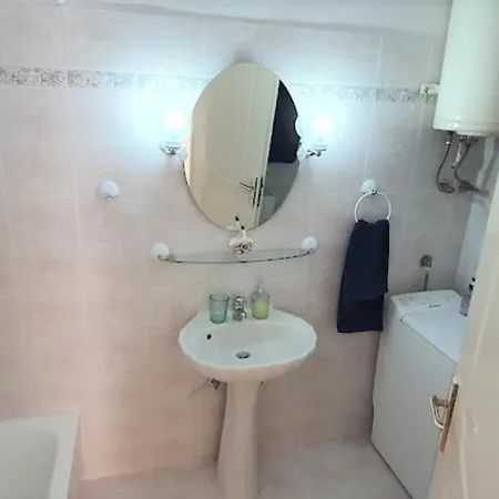 Apartment Mando Patrasso - Classical In The Center Of With Free Parking *
