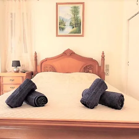 Apartment Mando Patrasso - Classical In The Center Of With Free Parking