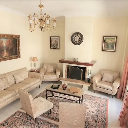 Apartment Mando Patrasso - Classical In The Center Of With Free Parking Patras