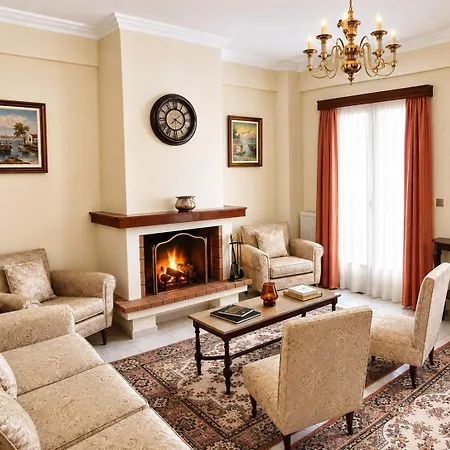 Mando Patrasso - Clasical In The Center Of With Free Parking Appartement *